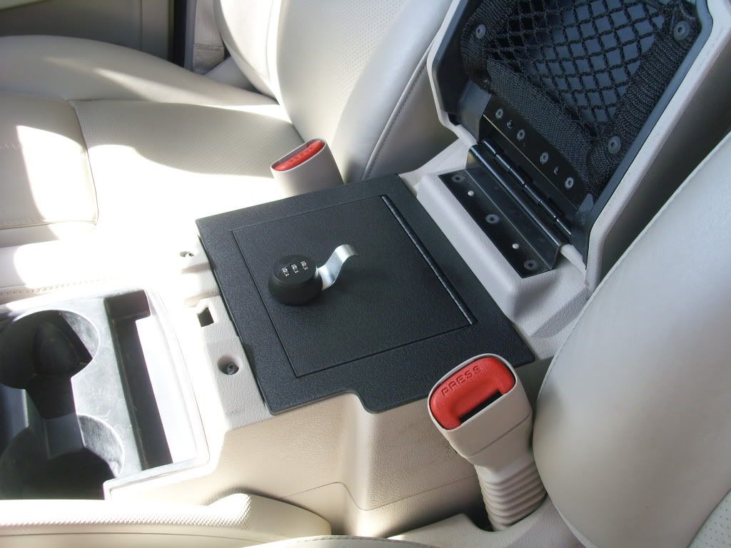 Secure Console / Lockable Center Console Jeep Commander Forums Jeep